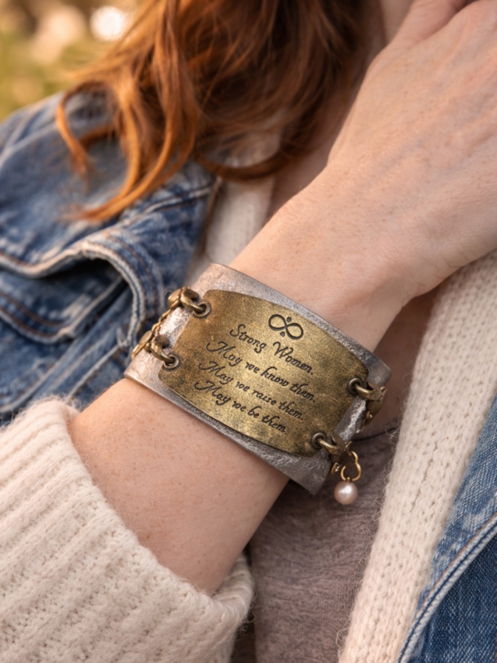 STRONG WOMEN Inspirational Bracelet